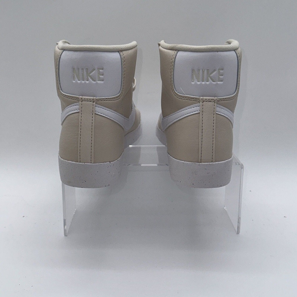 Nike Women's Size 10 Blazer Mid '77 (DQ4124 100) Running Sneaker Trainer Sports - Picture 4 of 6